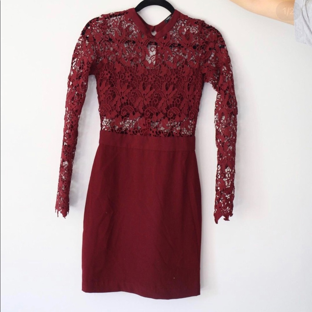 Pretty Maroon Lace semi formal short dress